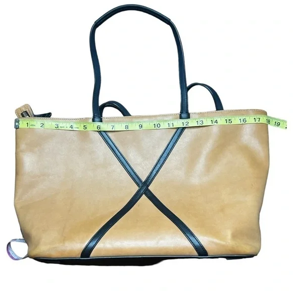 ▶️ Tumi ◀️ Leather Santa Monica Sycamore Tote - Picture 16 of 17